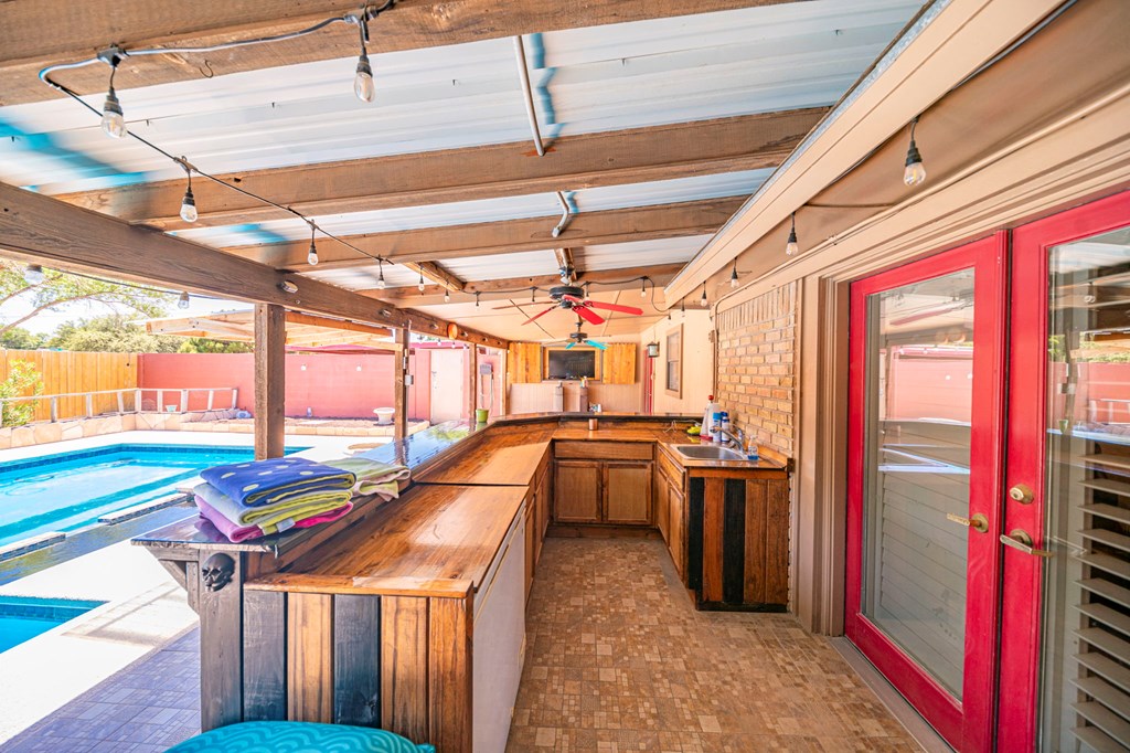 2827 Moss Ave, Midland, Texas image 27