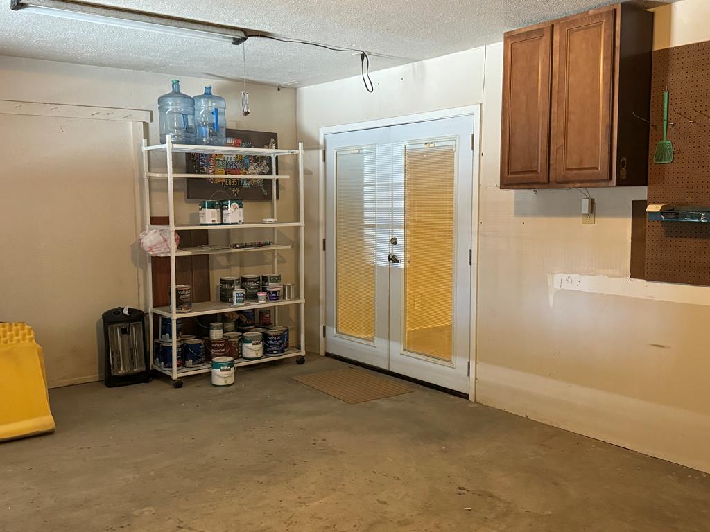 2827 Moss Ave, Midland, Texas image 38