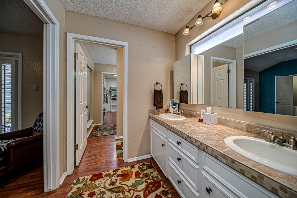 2827 Moss Ave, Midland, Texas image 22