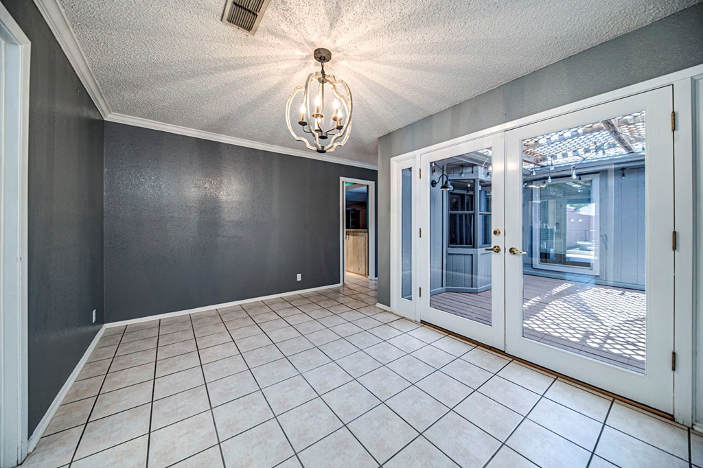 2827 Moss Ave, Midland, Texas image 5