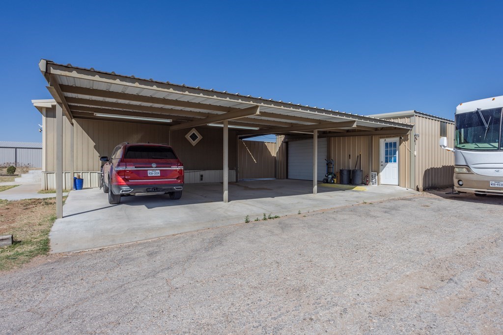 5565 E Poppy Dr, Gardendale, Texas image 25
