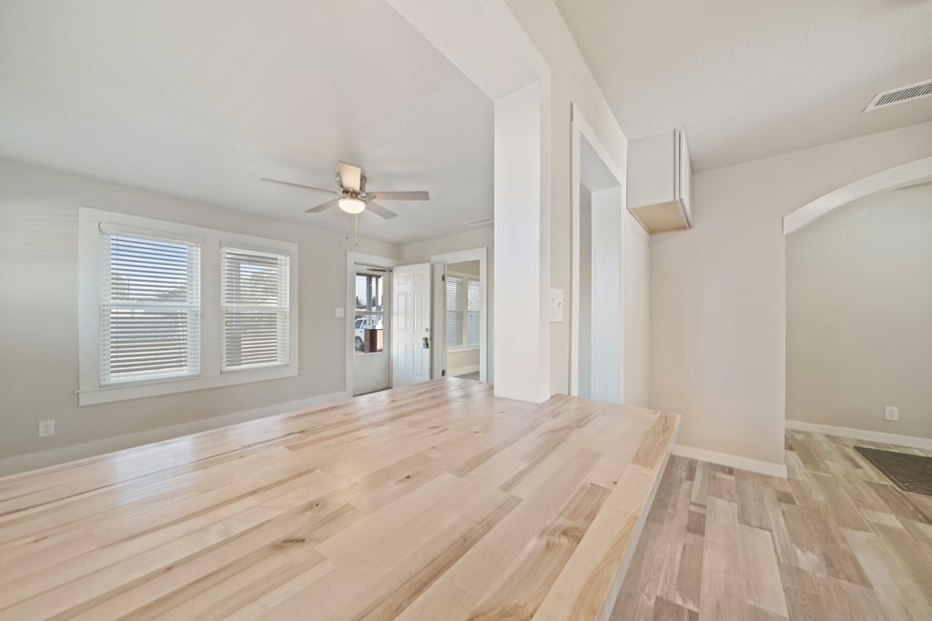 709 E 14th St, Big Spring, Texas image 4
