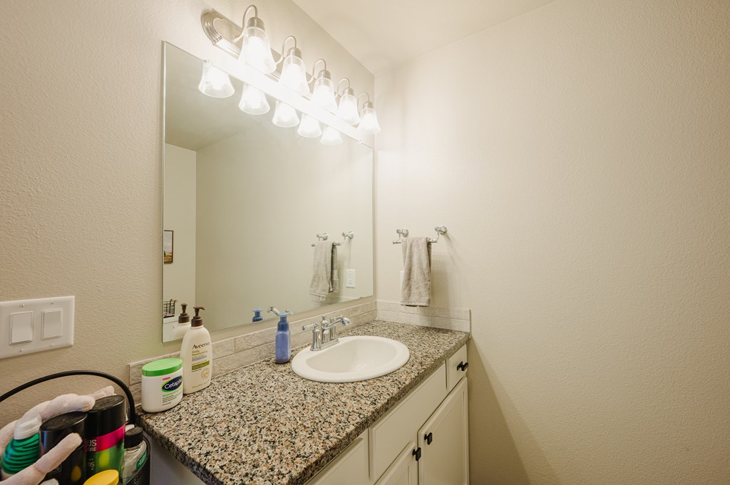 2909 True Grit, Midland, Texas image 9