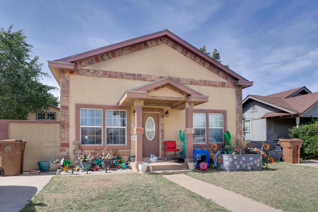 1209 Wood St, Big Spring, Texas image 2