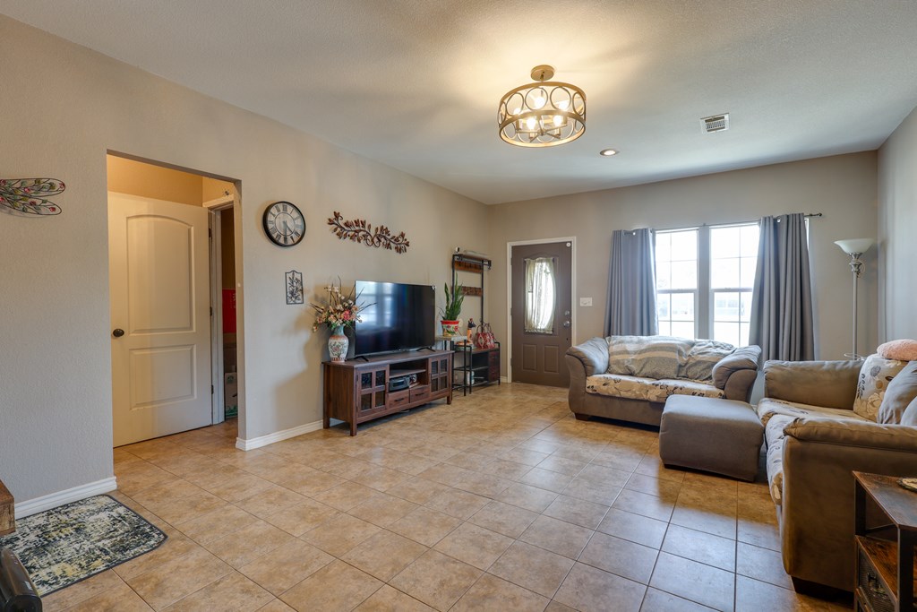 1209 Wood St, Big Spring, Texas image 5