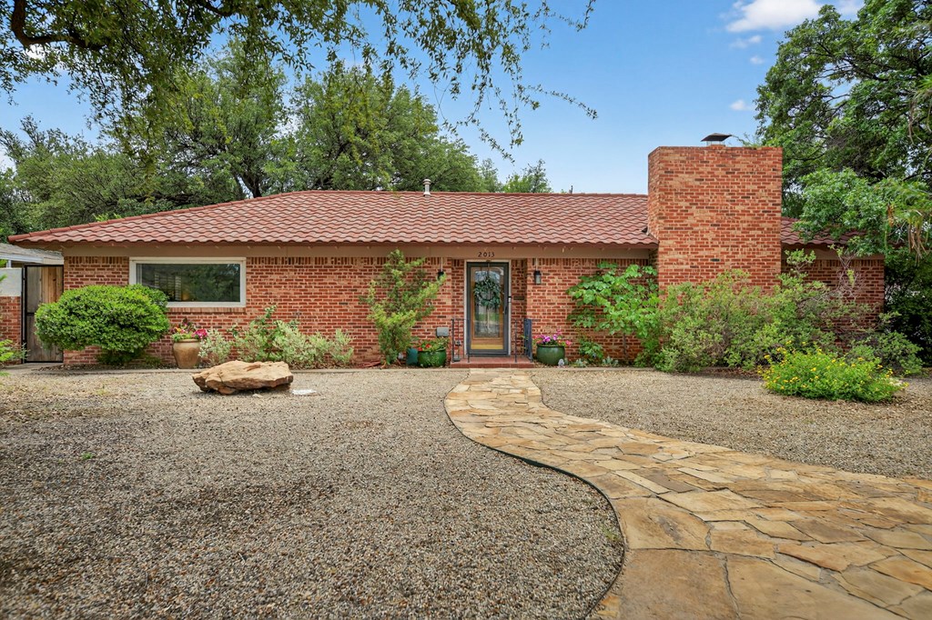 2013 Princeton Ave, Midland, Texas image 4