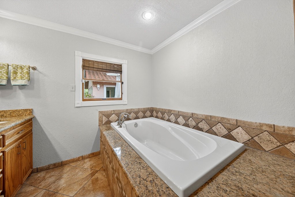 2013 Princeton Ave, Midland, Texas image 29