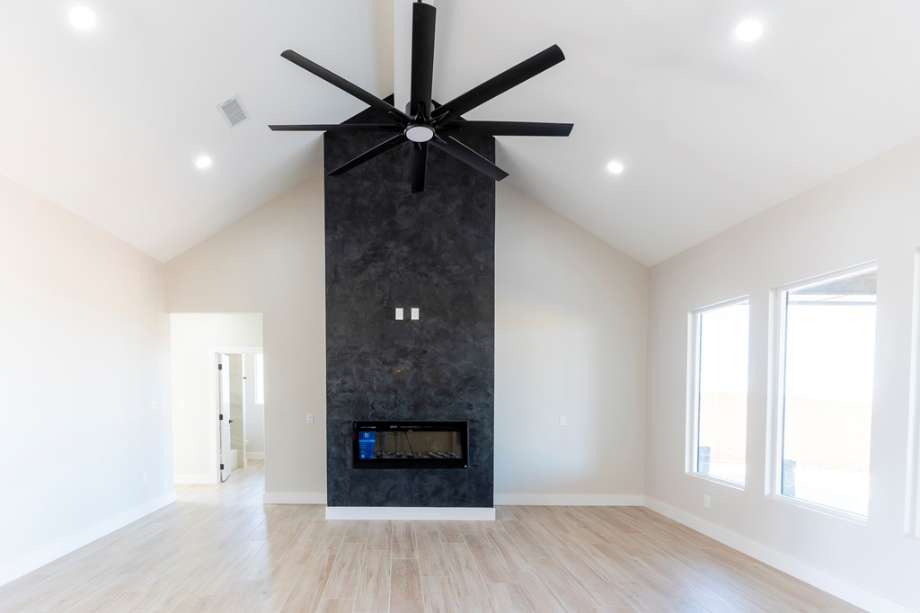 2209 S County Rd 1059, Midland, Texas image 2