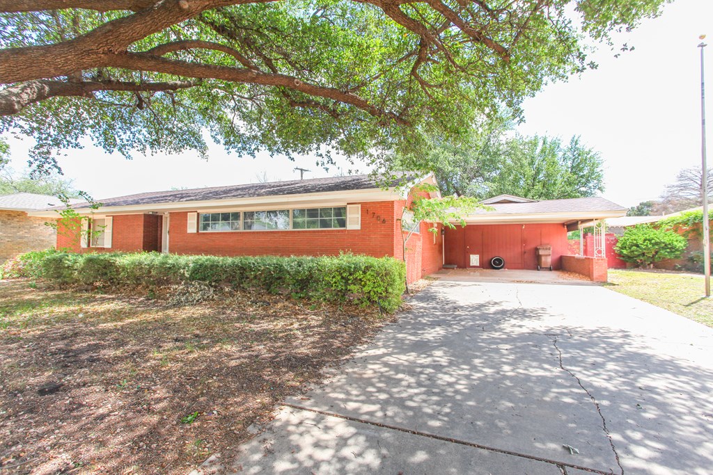 1706 Harvard Ave, Big Spring, Texas image 2