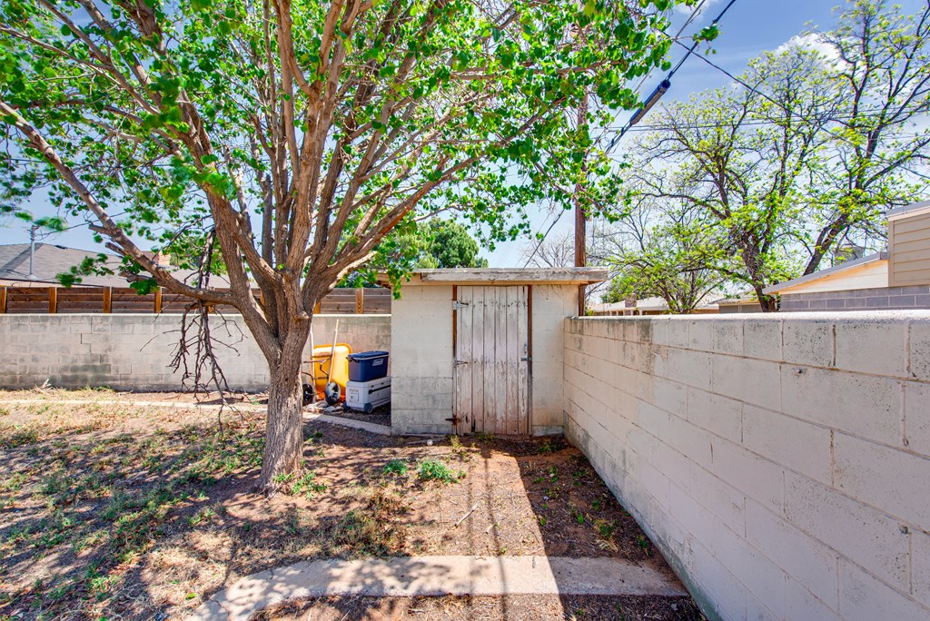 2817 W Shandon Ave, Midland, Texas image 39