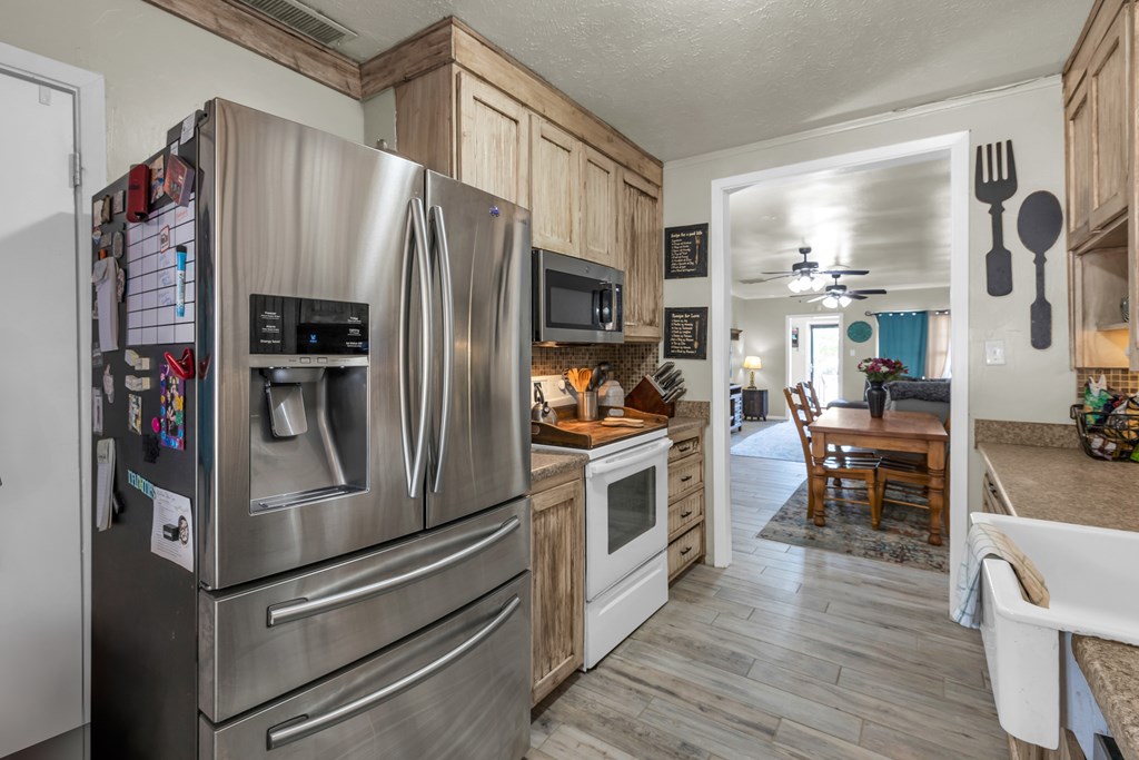 1400 W Tennessee Ave, Midland, Texas image 27