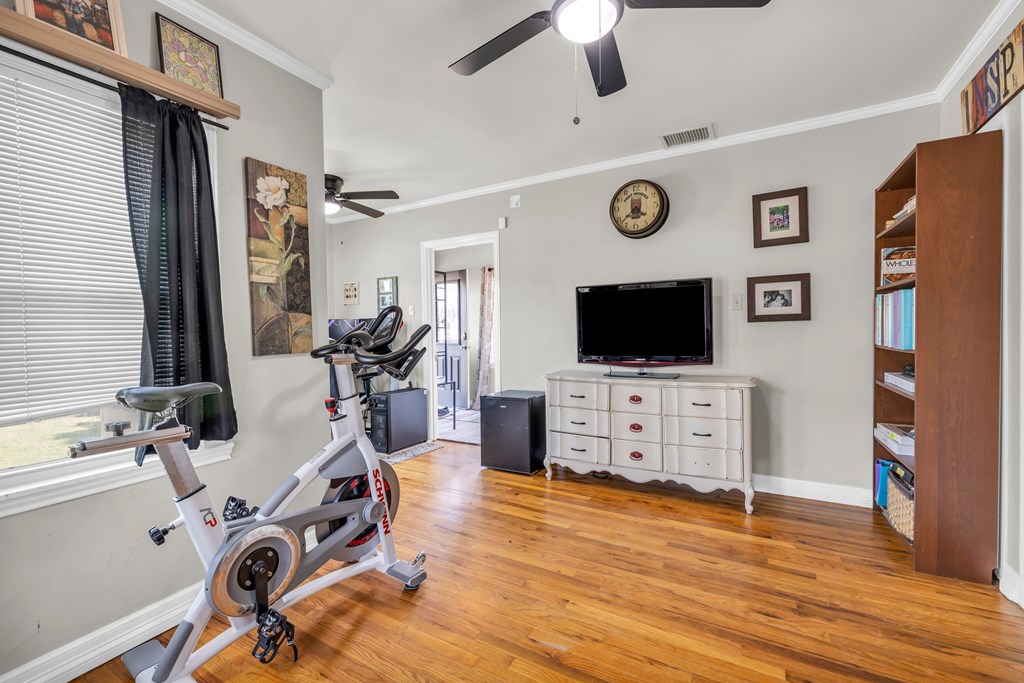 1400 W Tennessee Ave, Midland, Texas image 18