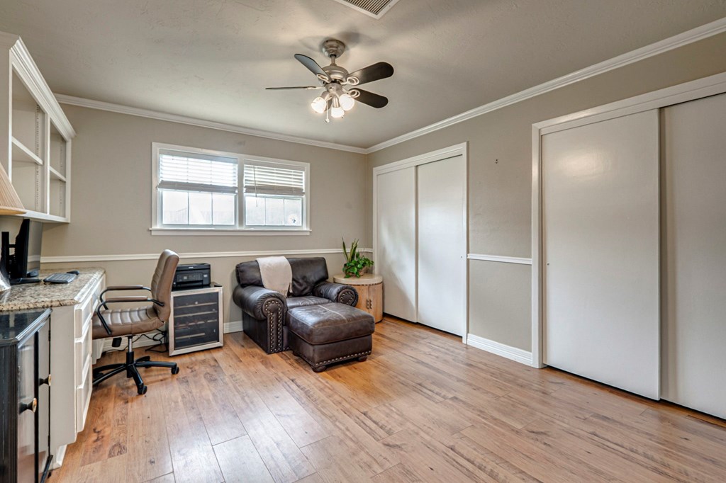 2607 N N St, Midland, Texas image 23