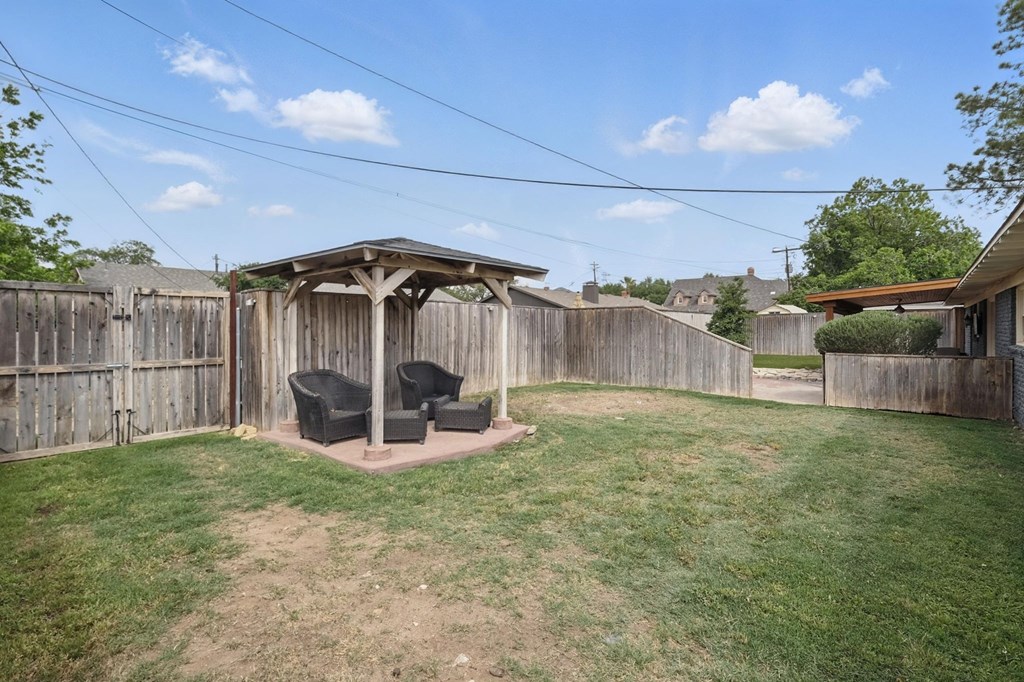 2607 N N St, Midland, Texas image 32