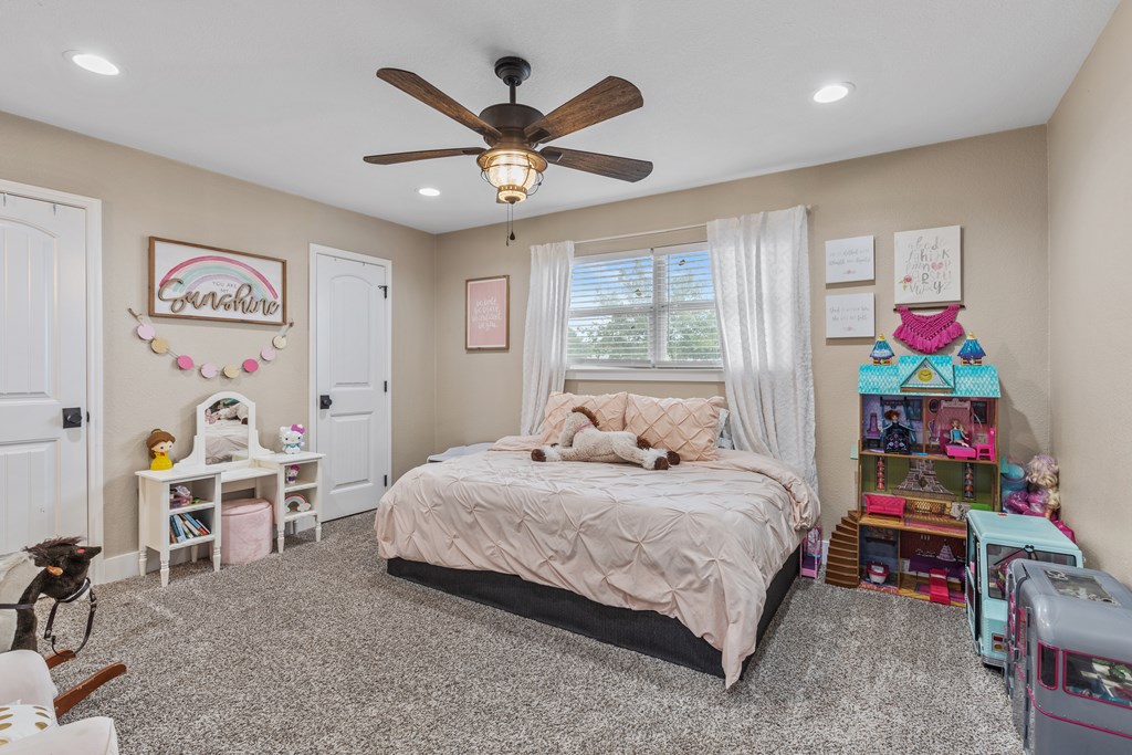 3909 S County Rd 1184, Midland, Texas image 13