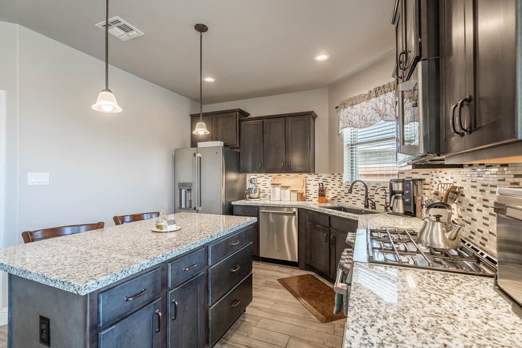 6002 Aurora, Midland, Texas image 11