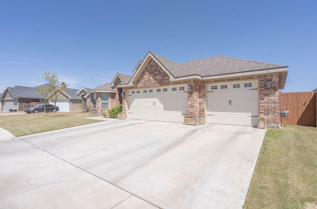 6002 Aurora, Midland, Texas image 2