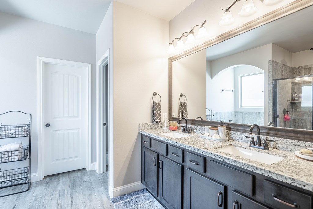 6002 Aurora, Midland, Texas image 18
