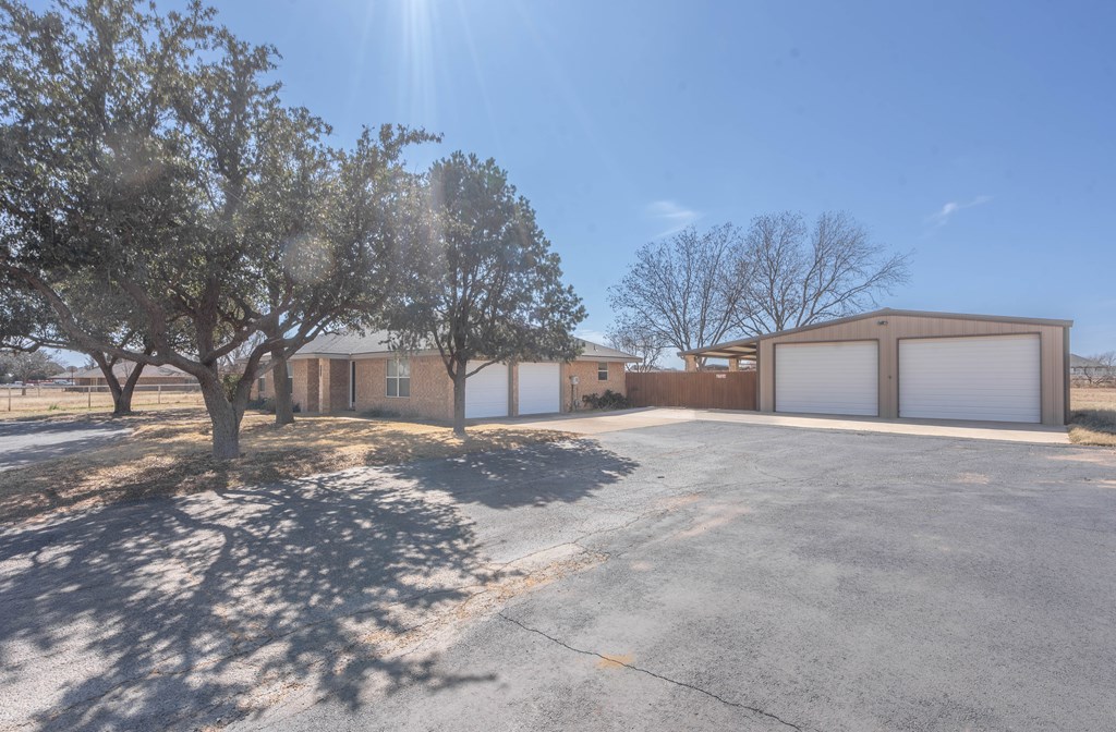 2124 S County Rd 1120, Midland, Texas image 40