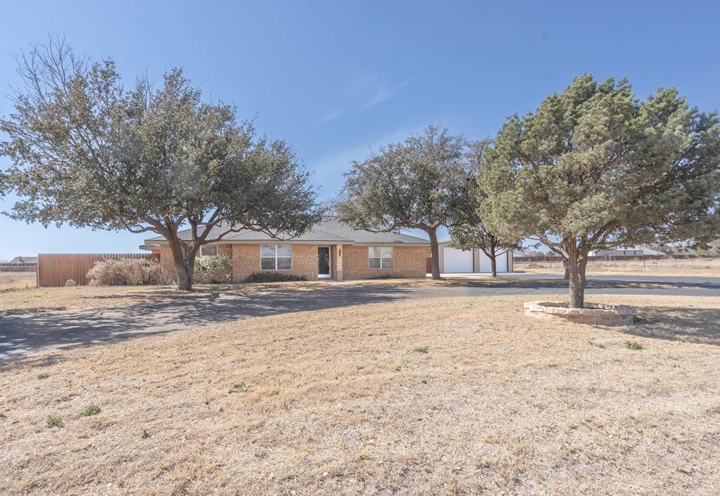 2124 S County Rd 1120, Midland, Texas image 2