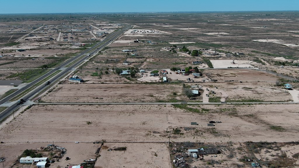 0000 Bass St, Crane, Texas image 3