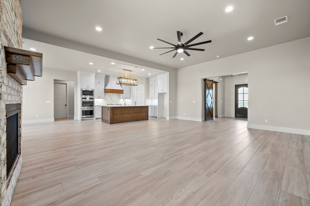 1120 Meadows Blvd, New Home, Texas image 17