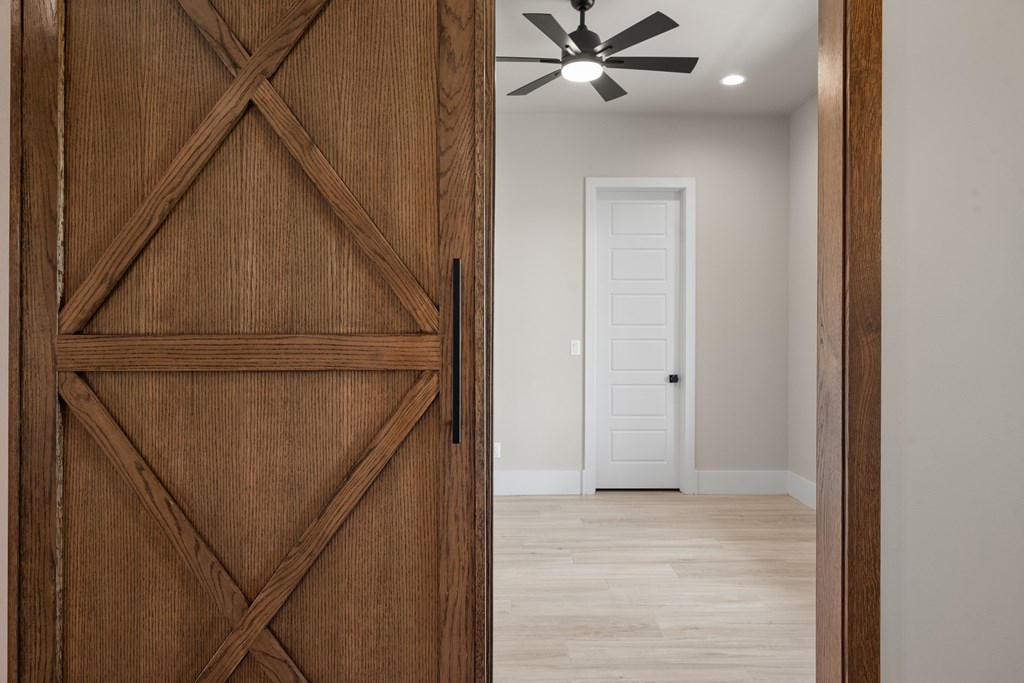 1120 Meadows Blvd, New Home, Texas image 6