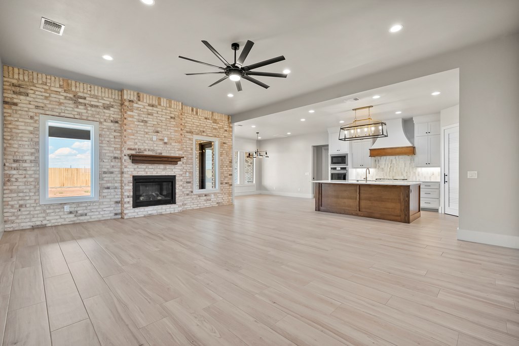 1120 Meadows Blvd, New Home, Texas image 15