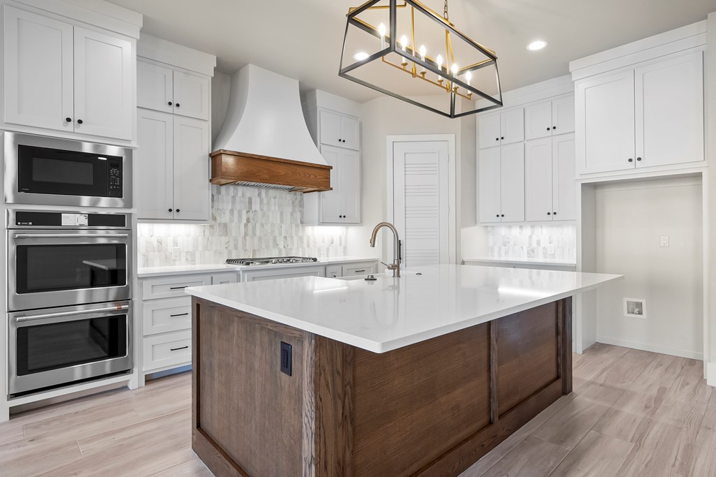 1120 Meadows Blvd, New Home, Texas image 19