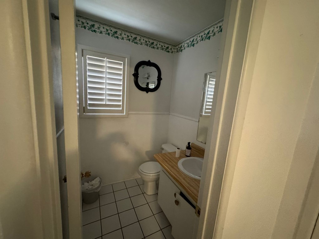 2408 Camarie Ave, Midland, Texas image 10