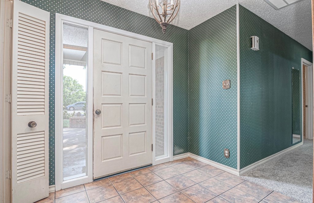 2802 Navajo Drive, Big Spring, Texas image 5