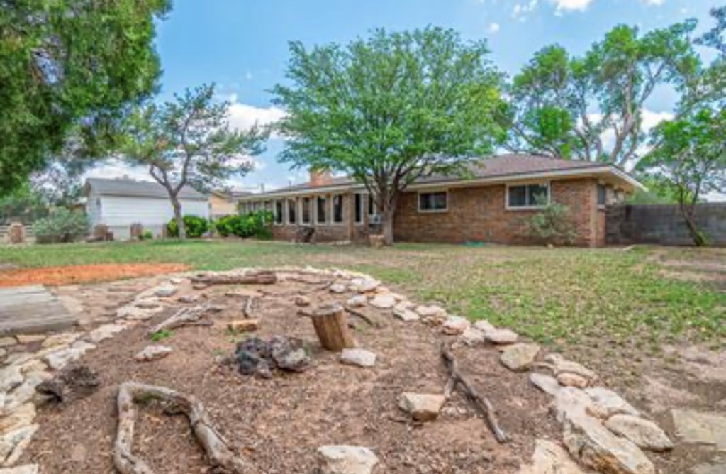 2802 Navajo Drive, Big Spring, Texas image 32