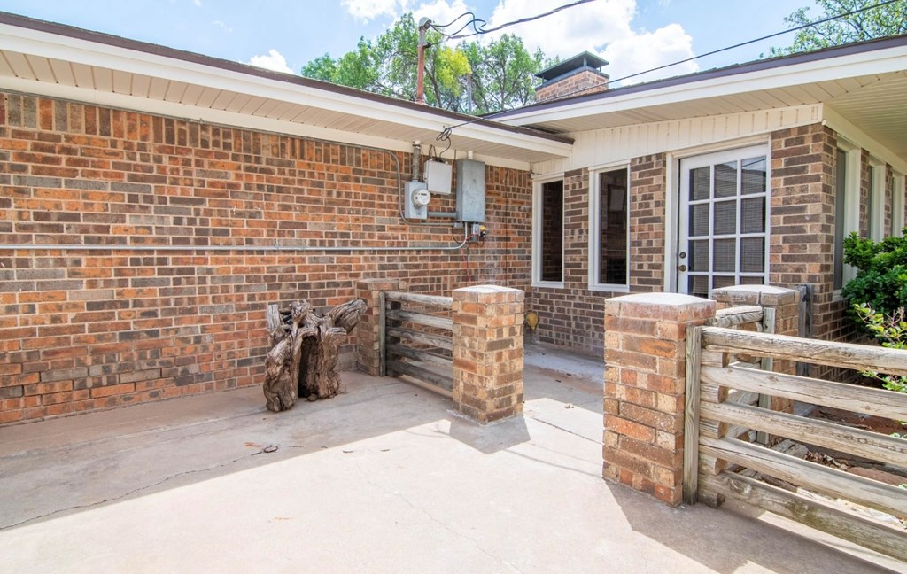 2802 Navajo Drive, Big Spring, Texas image 25
