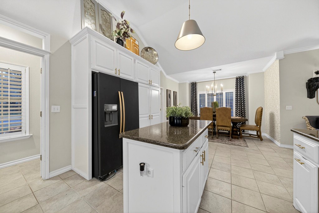5510 Ashwood Court, Midland, Texas image 16