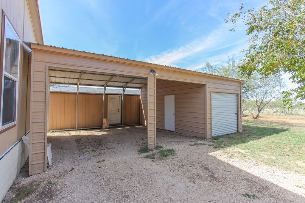 7700 Glory Rd, Big Spring, Texas image 3
