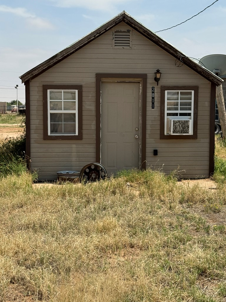 2901 W County Rd 110, Midland, Texas image 4