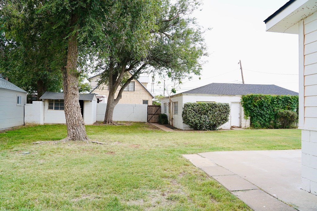 1011 W Tennessee Ave, Midland, Texas image 31