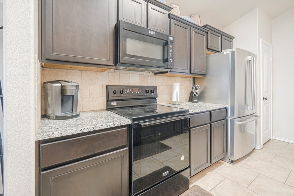 1612 Rattler Ln, Midland, Texas image 11