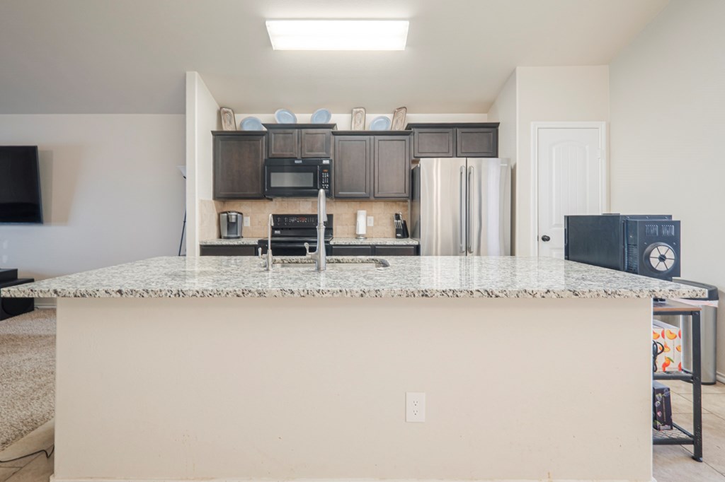 1612 Rattler Ln, Midland, Texas image 8