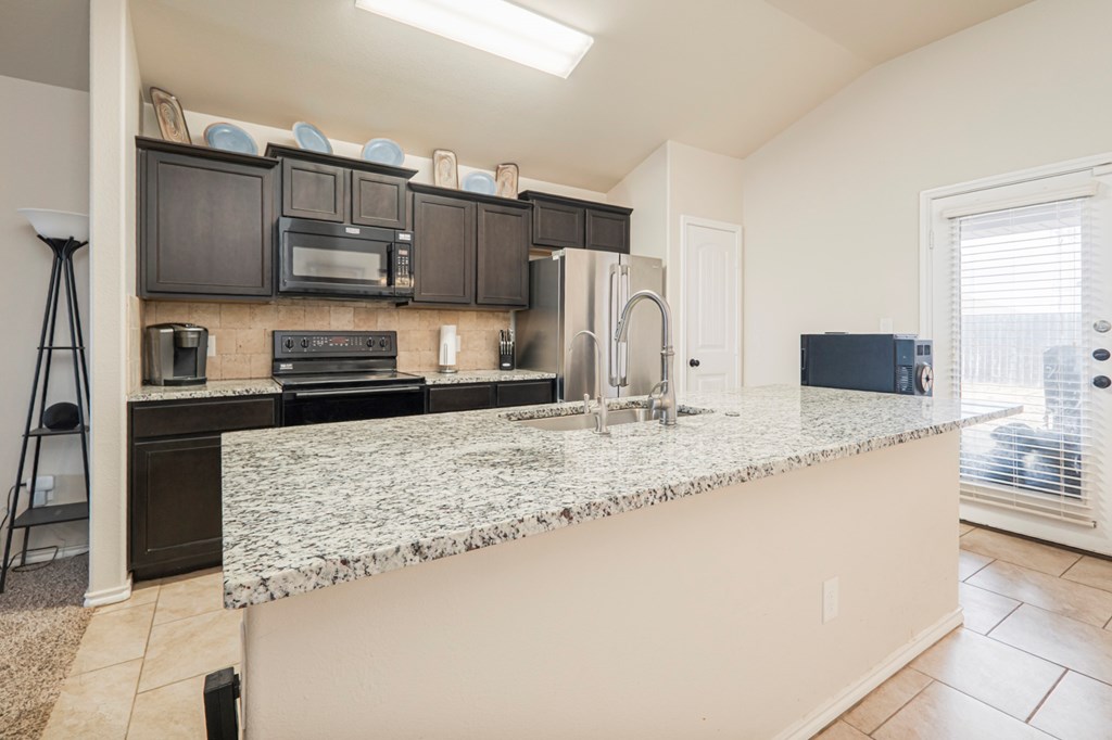 1612 Rattler Ln, Midland, Texas image 7