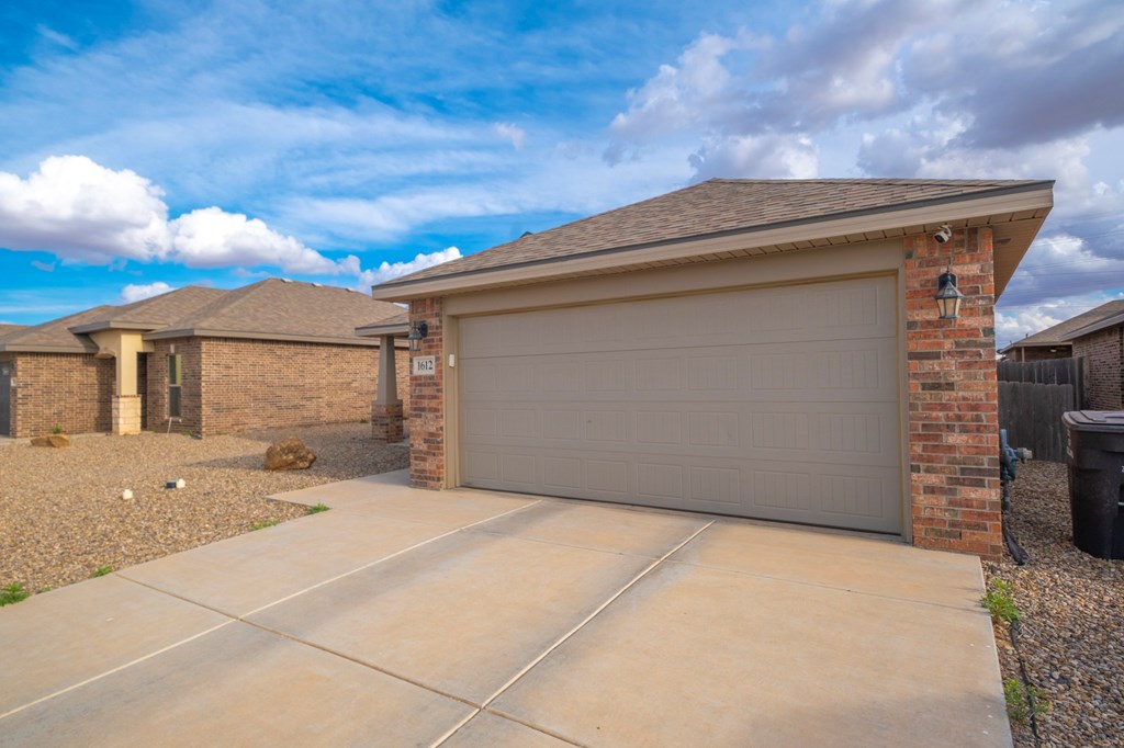 1612 Rattler Ln, Midland, Texas image 3
