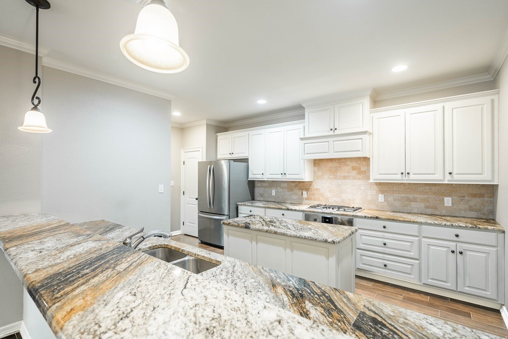 5326 Bella Place, Midland, Texas image 12