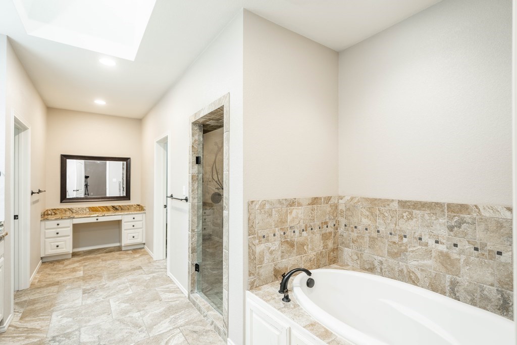 5326 Bella Place, Midland, Texas image 18