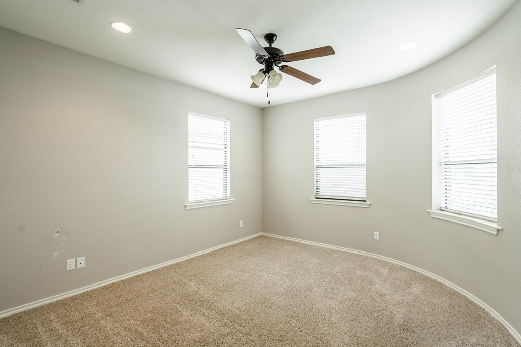 5326 Bella Place, Midland, Texas image 7