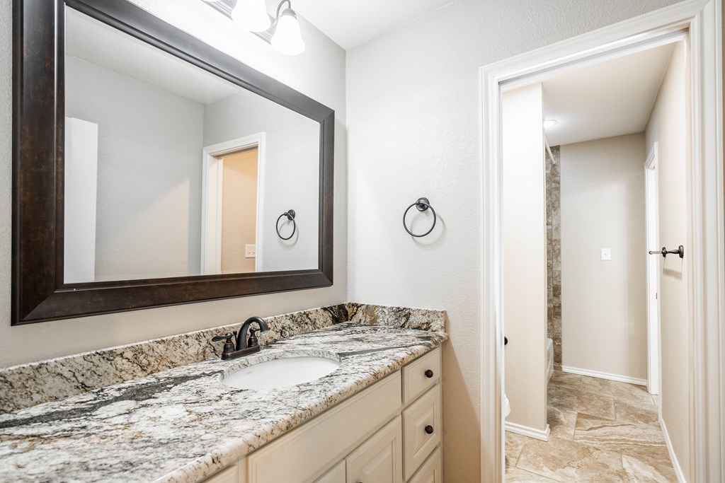 5326 Bella Place, Midland, Texas image 27