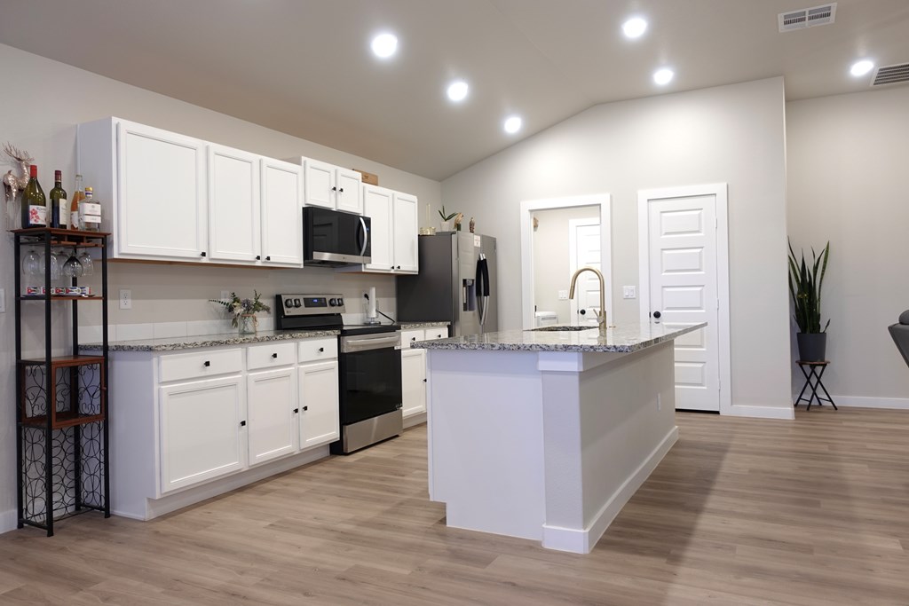 2220 Goldfinch Rd, Midland, Texas image 16
