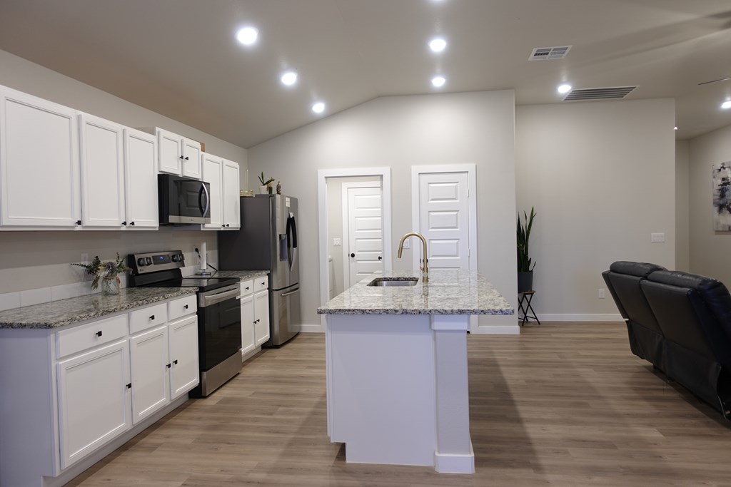 2220 Goldfinch Rd, Midland, Texas image 17