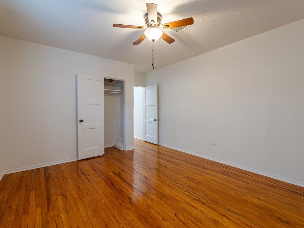 710 W Kansas Ave, Midland, Texas image 17