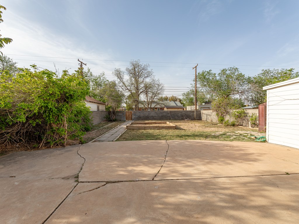 710 W Kansas Ave, Midland, Texas image 25