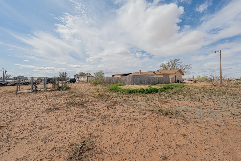 2808 N County Rd 1138, Midland, Texas image 40